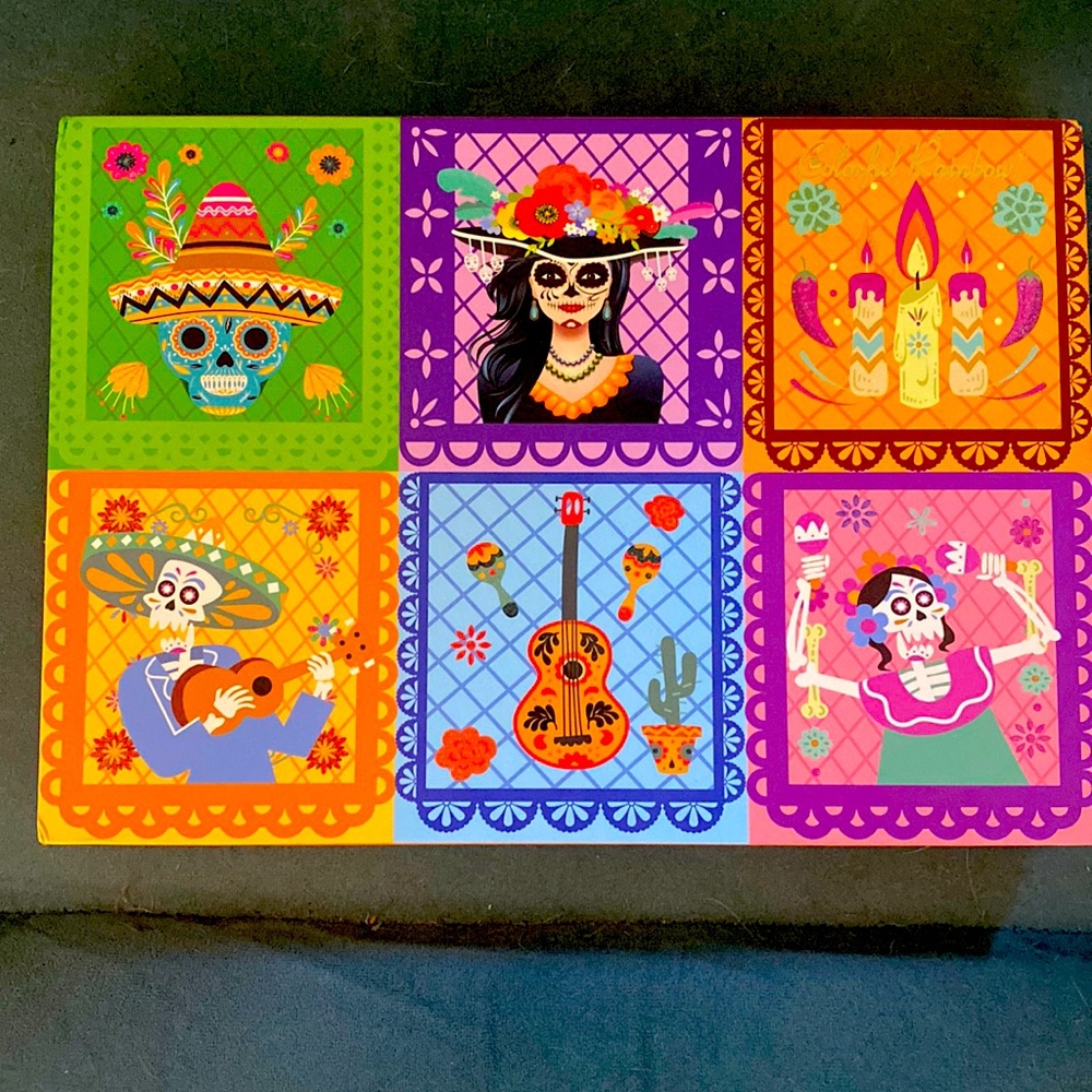 Great large Halloween palette don’t miss the chance so many colors to work with